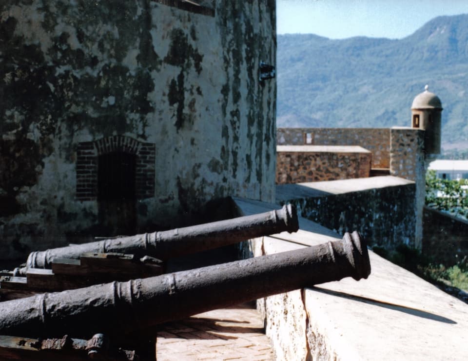 Imagen de ¿Te quedas atrás con métodos de cobro obsoletos en Puerto Plata_ por Portaldom